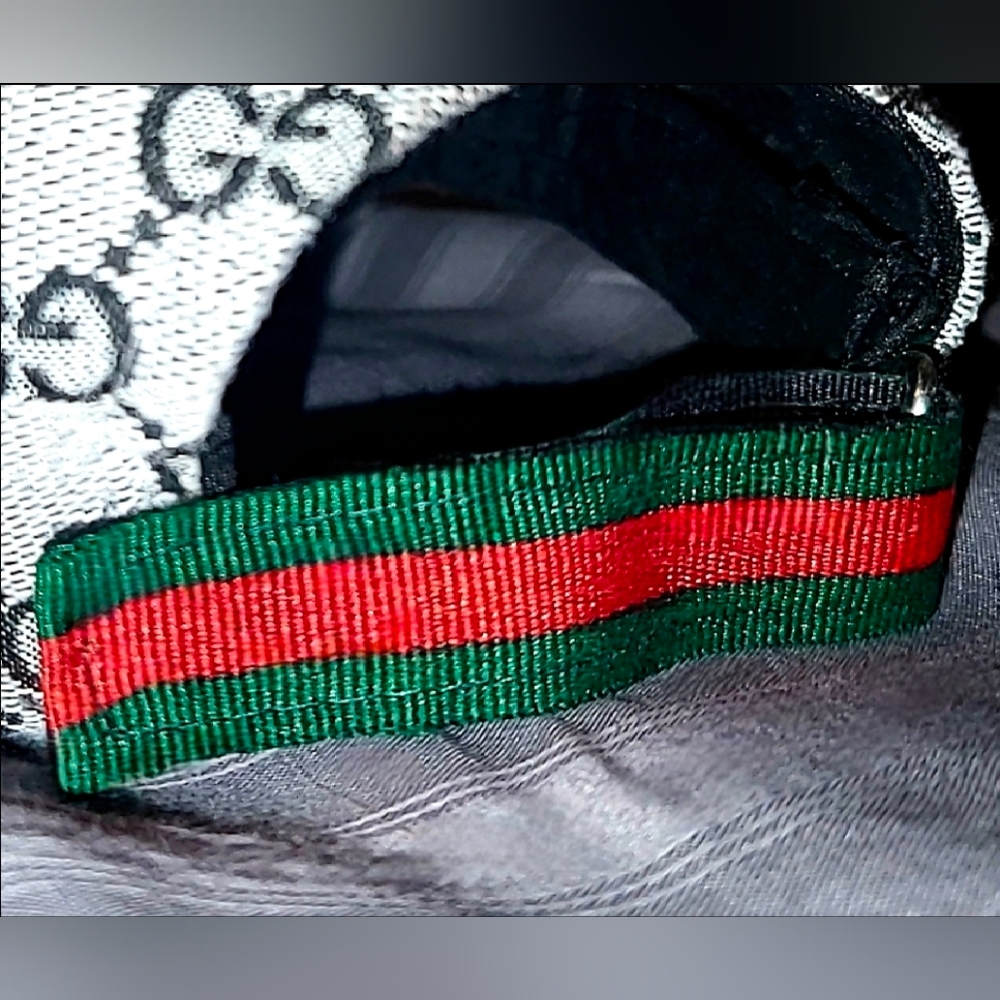 Gucci Original Monogram Gray Supreme Canvas Hat - Picture 9 of 13